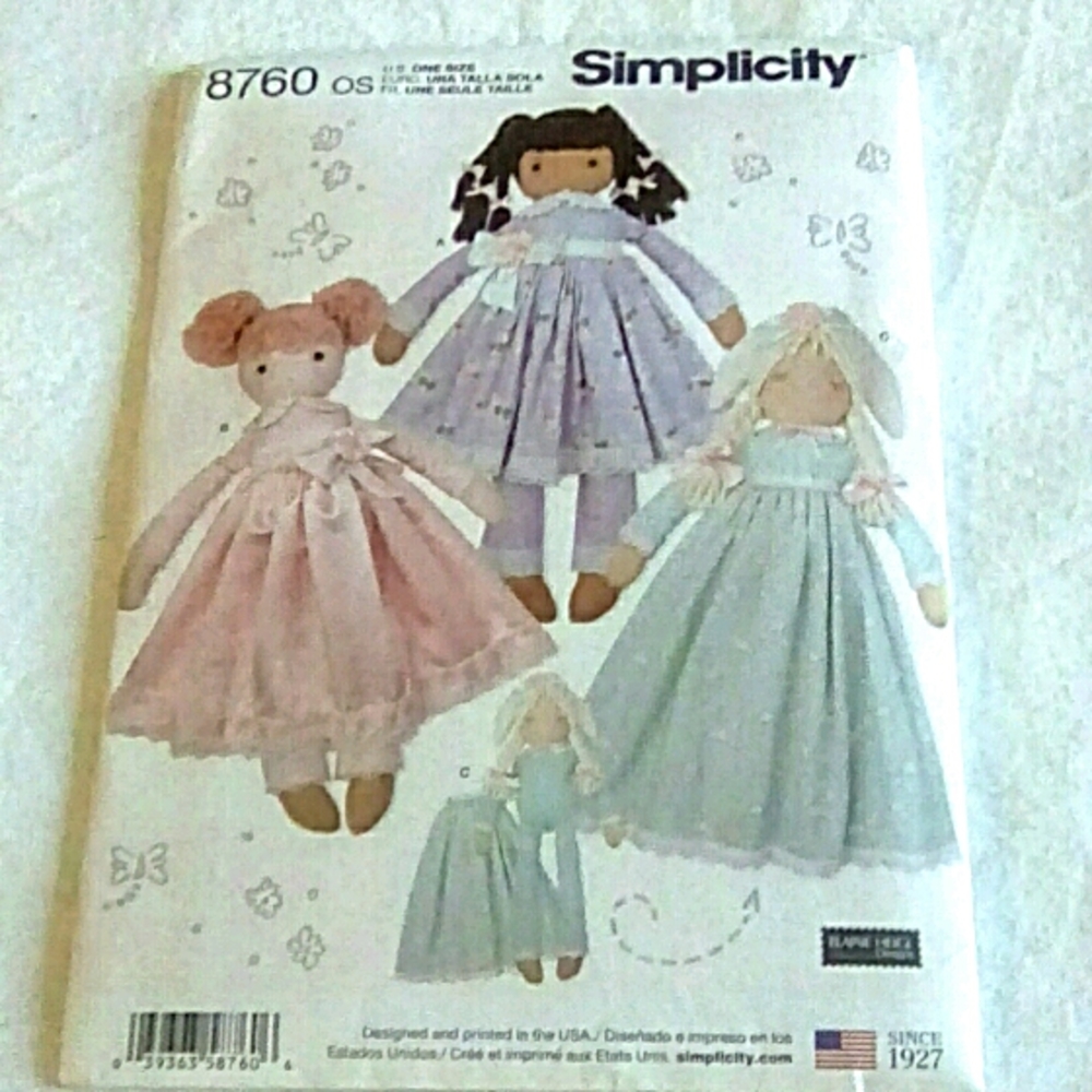 Simplicity 8760 25" Stuffed doll with clothes